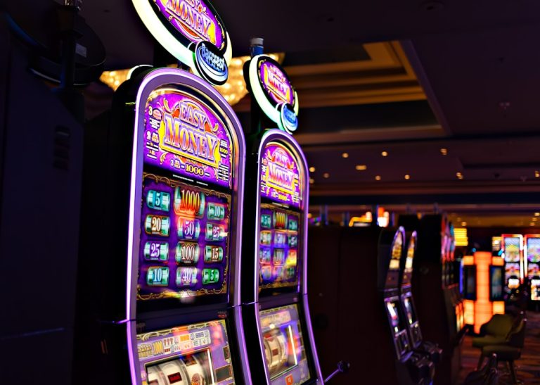 Global Crypto Casinos with Provable Fairness and Esports Betting Options