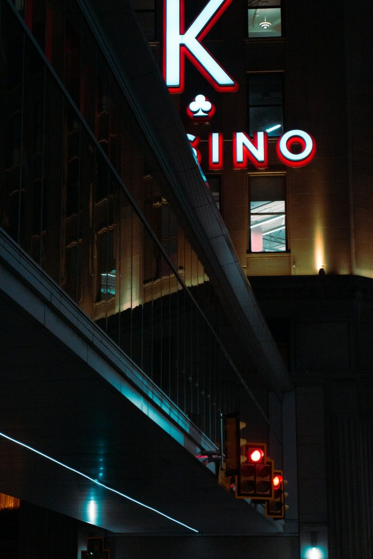 Canadian Online Bitcoin Casinos Experience