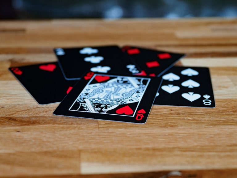 High Limit Online Casinos and Blockchain Gaming Sites for Canadian Players
