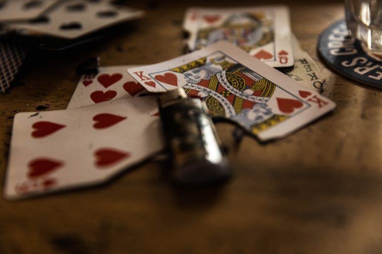 Low Fee Bitcoin Casino with Cashback in Canada: A Comprehensive Guide