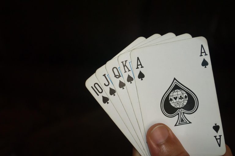 Ultimate Online Blockchain Slots with Live Dealer Games in Canada A Comprehensive Guide