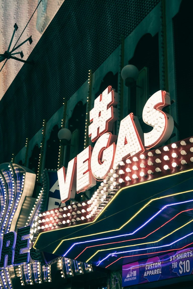 Crypto Casino Canada: Safe Gambling, Free Spins, and Provably Fair Slots