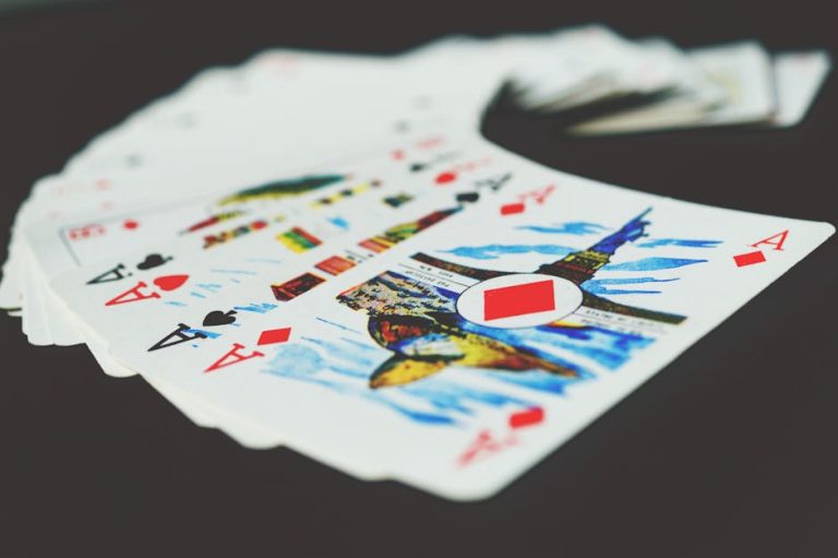 Decentralized Blockchain Casino: NFT Gaming for Crypto and Fiat Players