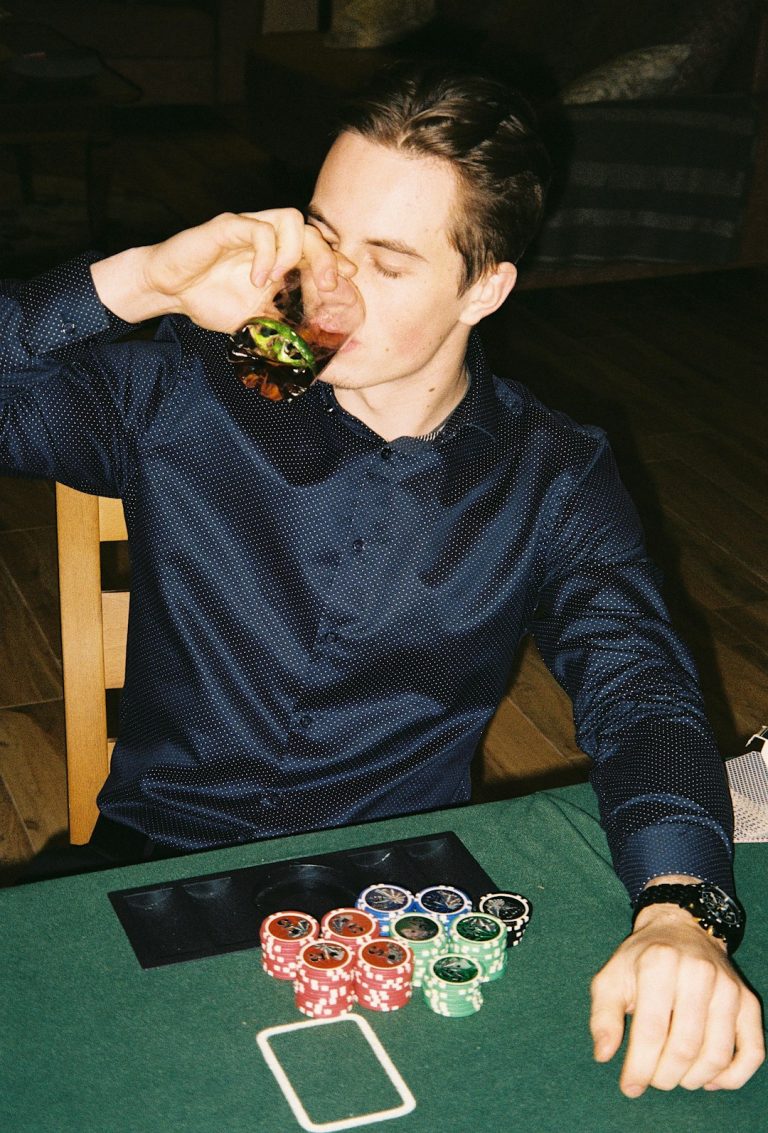 Low Fee Online Casino Canada: Free Spins, Low Fees, and Provably Fair Blockchain Gaming