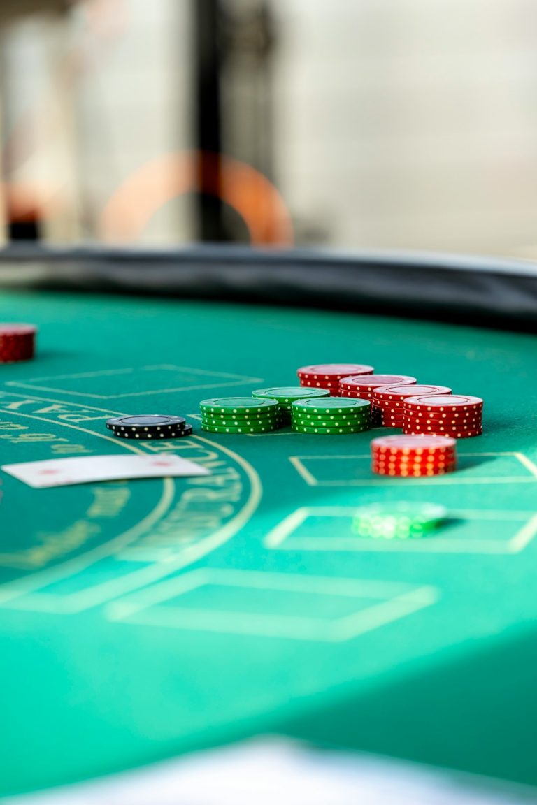 Licensed Decentralized Casino in Canada: High Stakes, Privacy, and Regulatory Compliance